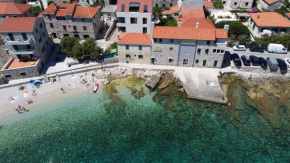 Apartments Etica Banic
